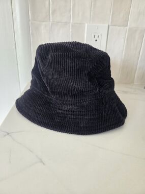 Gap Corduroy Black Bucket Hat Small